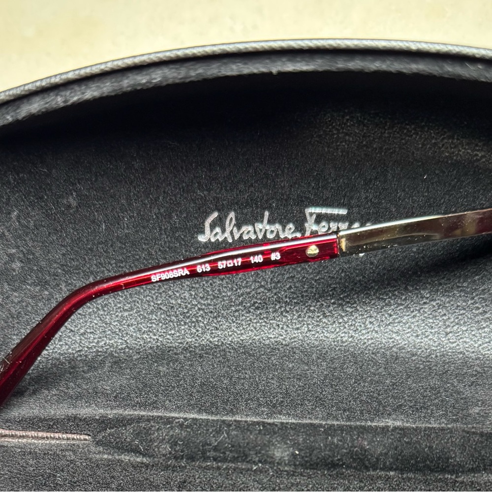Salvatore Ferragamo sunglasses women’s crystal red SF-908SRA-163 NWOT - Picture 6 of 8